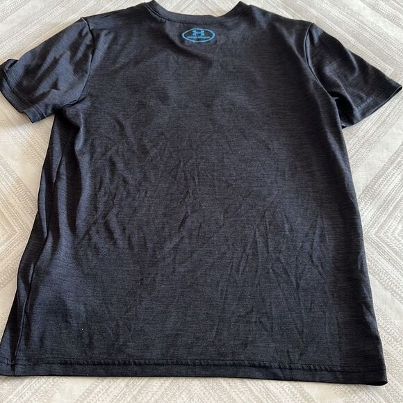 Under Armour Boys Charcoal Grey Logo T-Shirt - Picture 6 of 7